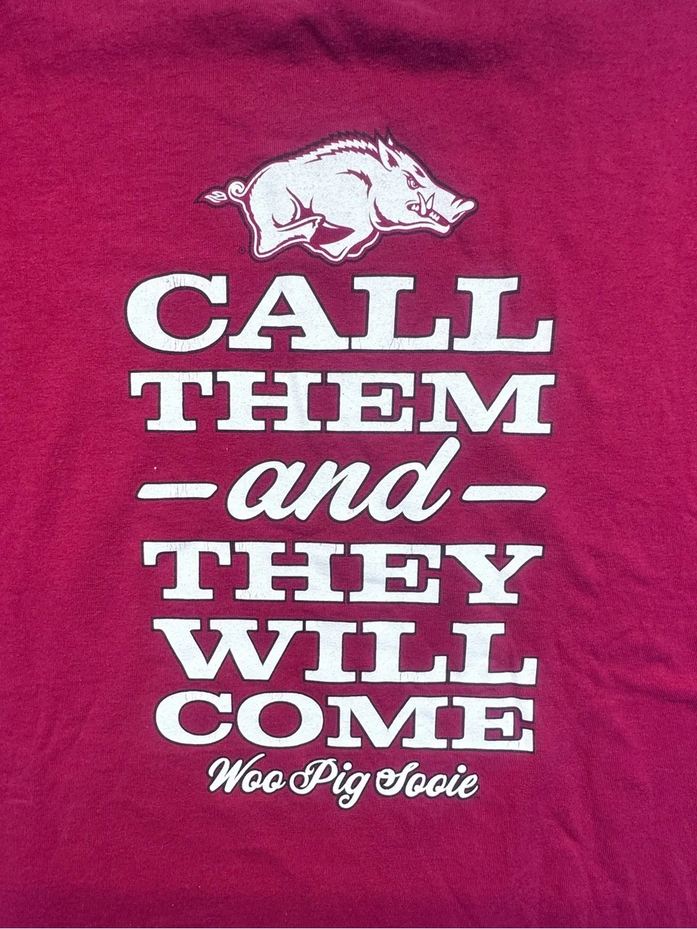 Houndstooth Arkansas Razorbacks “Call Them and They Will Come” LS Tee XXL